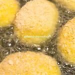 Crispy Cheesy Bread Rolls (Chicken Filling)
